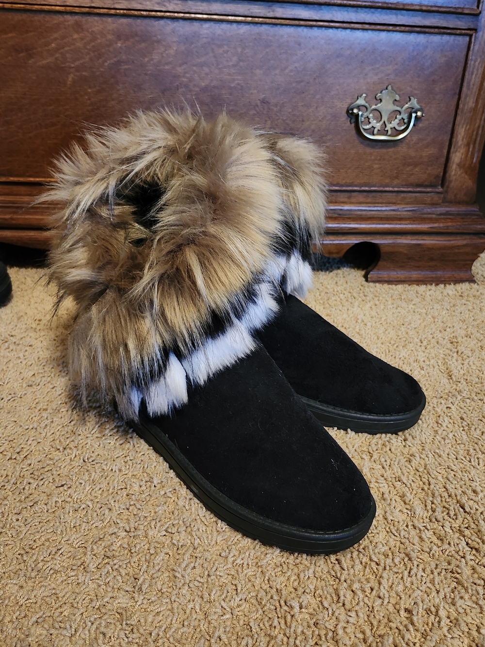 Black Suede Faux Fur Trim Women's Bootie